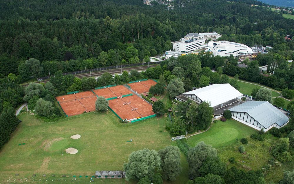 Hotel Warmbaderhof Филлах Экстерьер фото